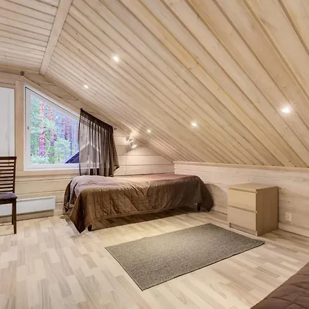 别墅 Lumi - 200 M From Pyhaejaervi