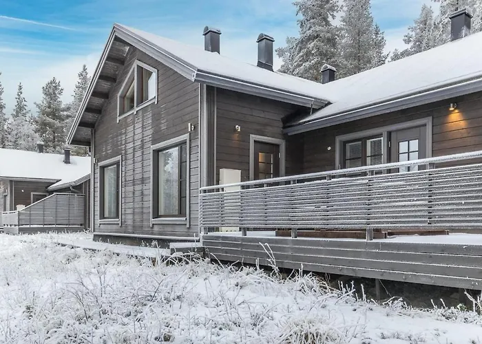 Lumi - 200 M From Pyhaejaervi * 普哈圣山