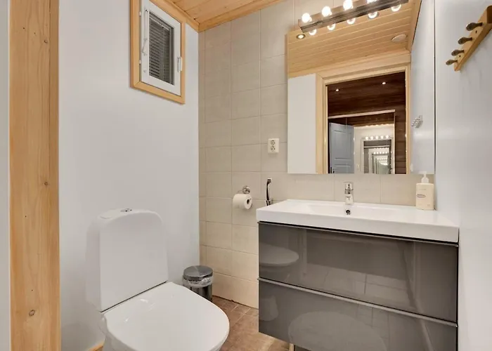 Lumi - 200 M From Pyhaejaervi * 普哈圣山