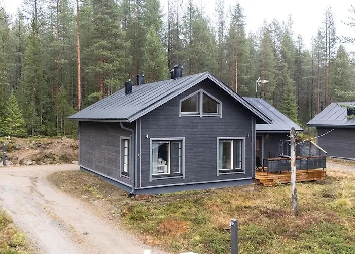 Lumi - 200 M From Pyhaejaervi Pyhätunturi