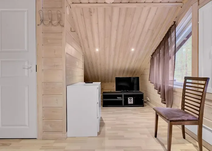 Lumi - 200 M From Pyhaejaervi Villa Pyhätunturi